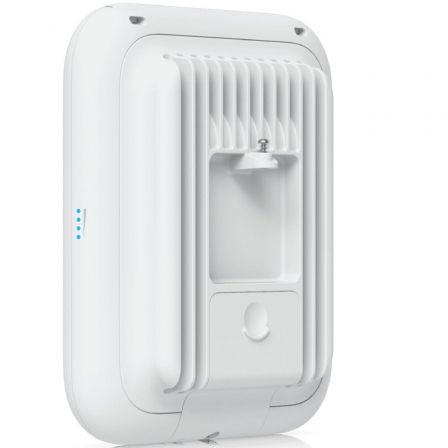 Ubiquiti U7 Pro Outdoor WiFi 7 con IP67 y 2.5 GbE